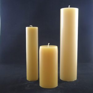 Festival Junior Candle Honey 65x140mm (Short candle in middle)