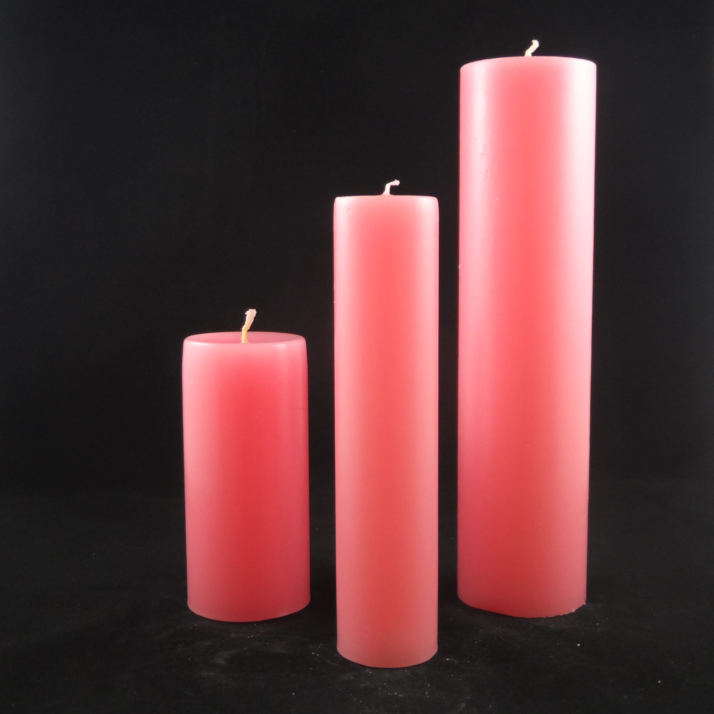 Festival Super Size 150 CandlesCream100x150mm. Made in NZ Golden